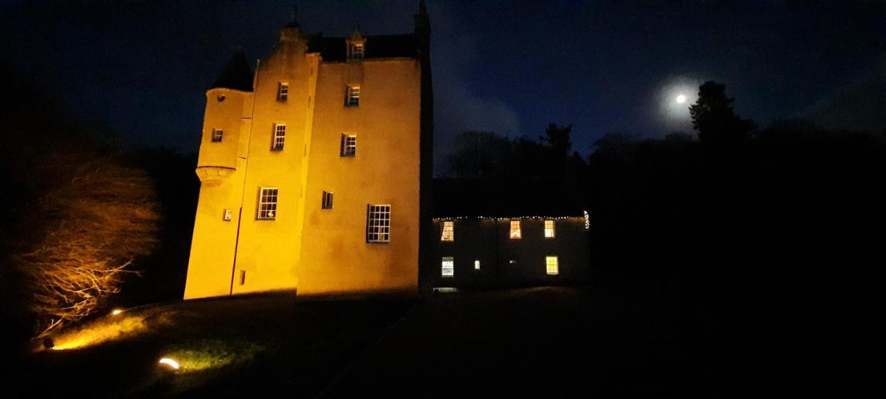 East Wing Lickleyhead Castle Villa Auchleven Екстериор снимка