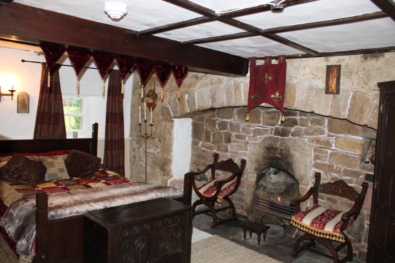 East Wing Lickleyhead Castle Villa Auchleven Екстериор снимка